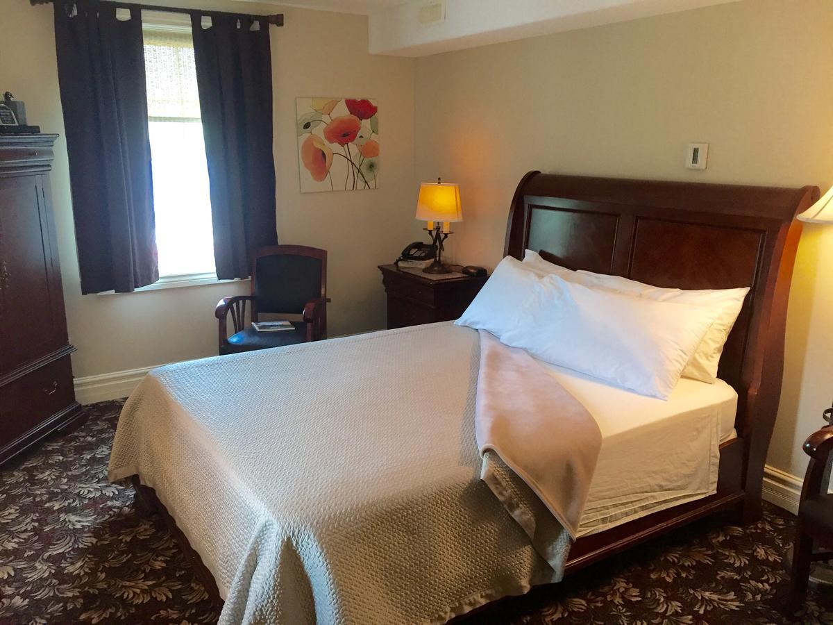 The Queen'S Inn Picton Buitenkant foto