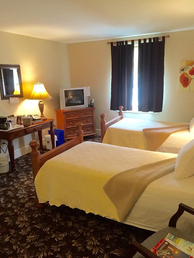 The Queen'S Inn Picton Buitenkant foto