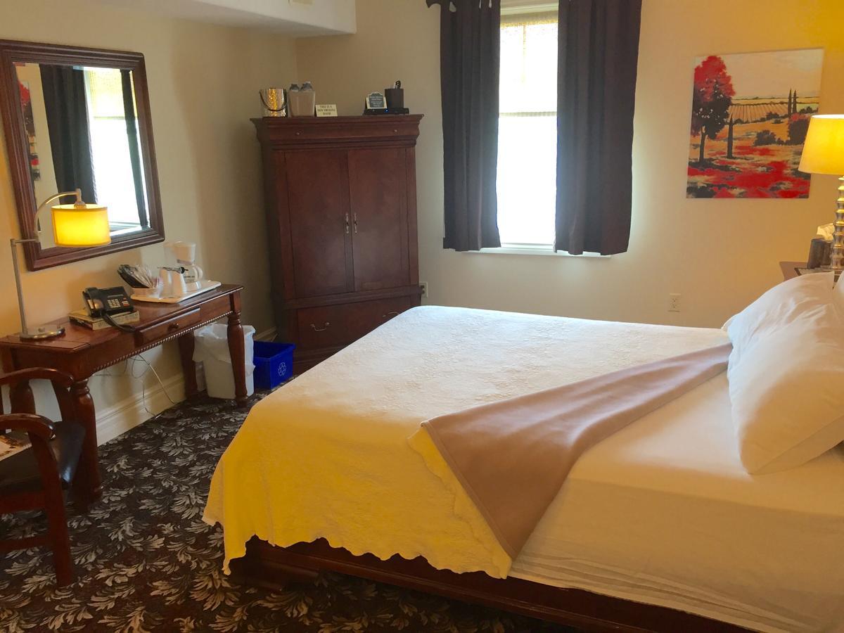 The Queen'S Inn Picton Buitenkant foto